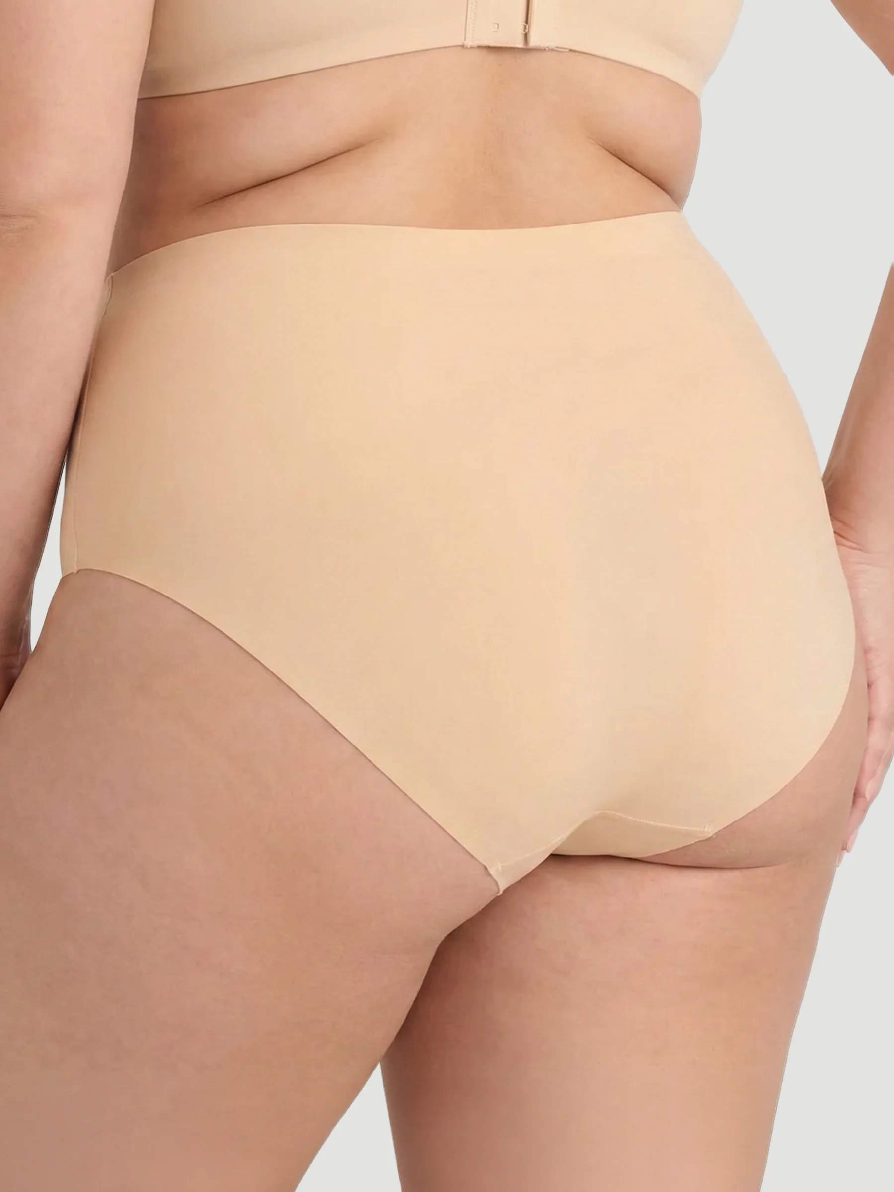 High Waist Seamless Bonded Brief Underwear - Image 6