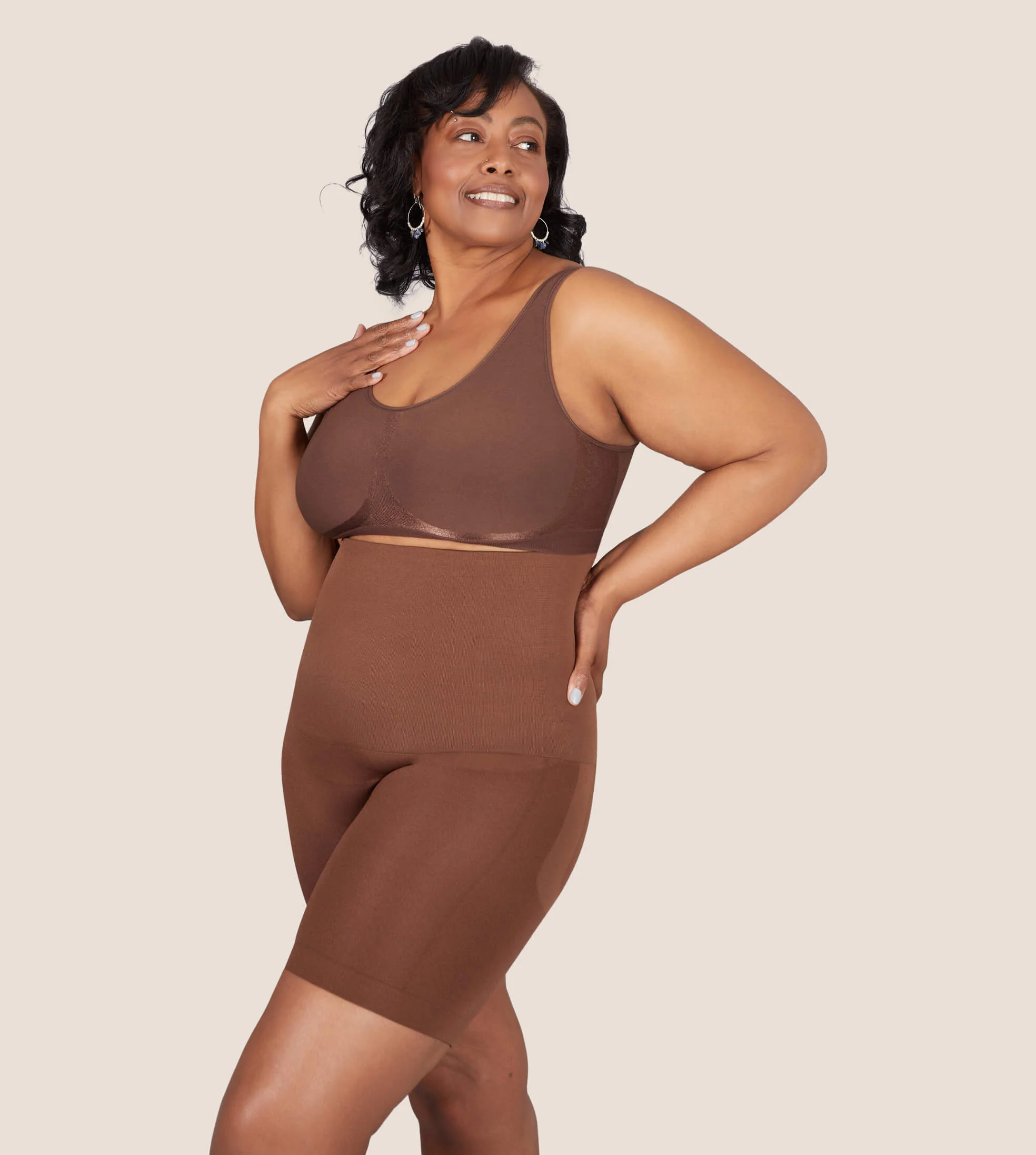 SPECIAL OFFER: High Waisted Shaping Shorts - Image 4