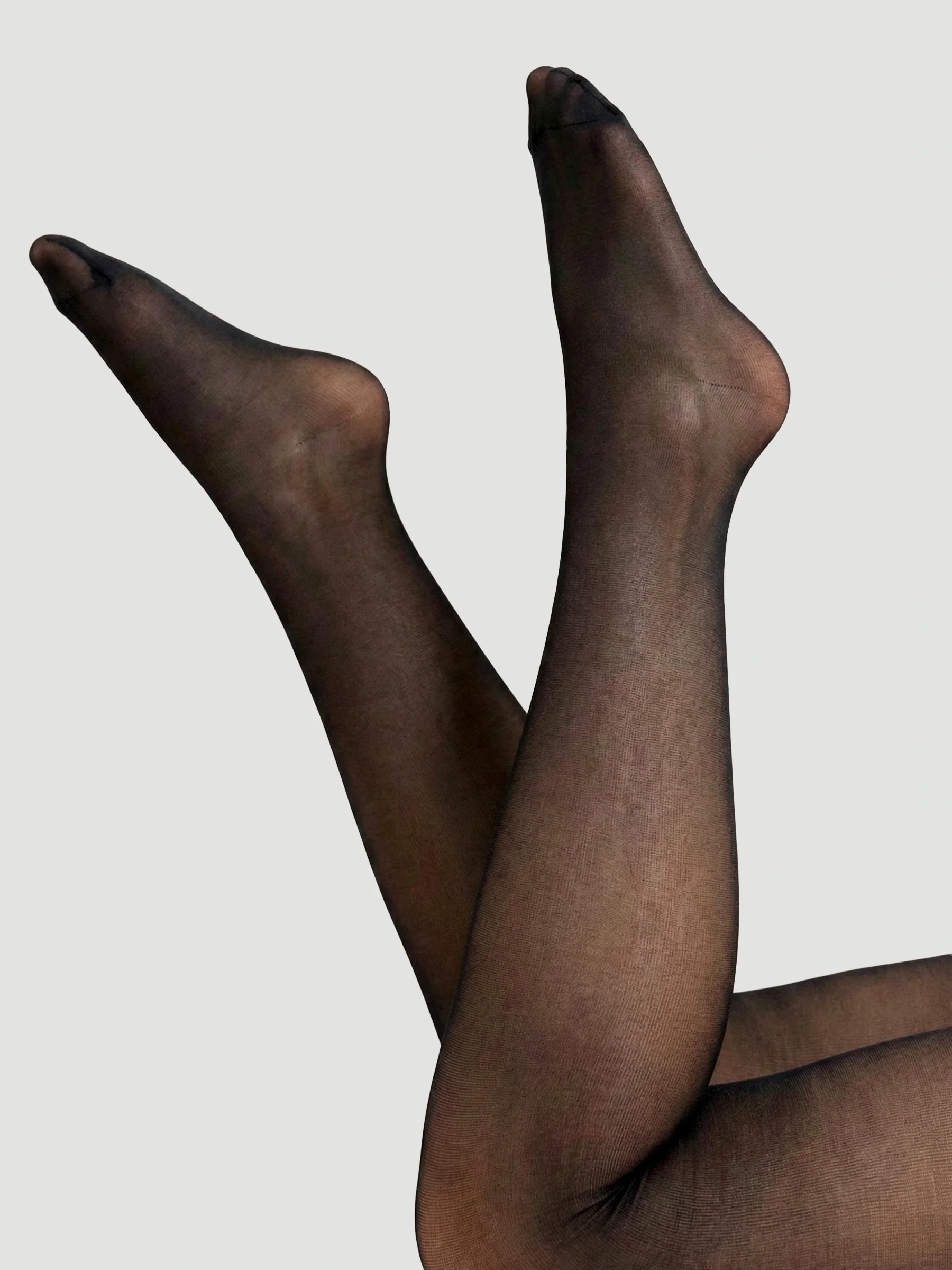 40 Denier Tear-proof Shaping Tights - Image 6